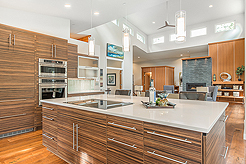 BROOKSIDE MODERN SHOWPIECE